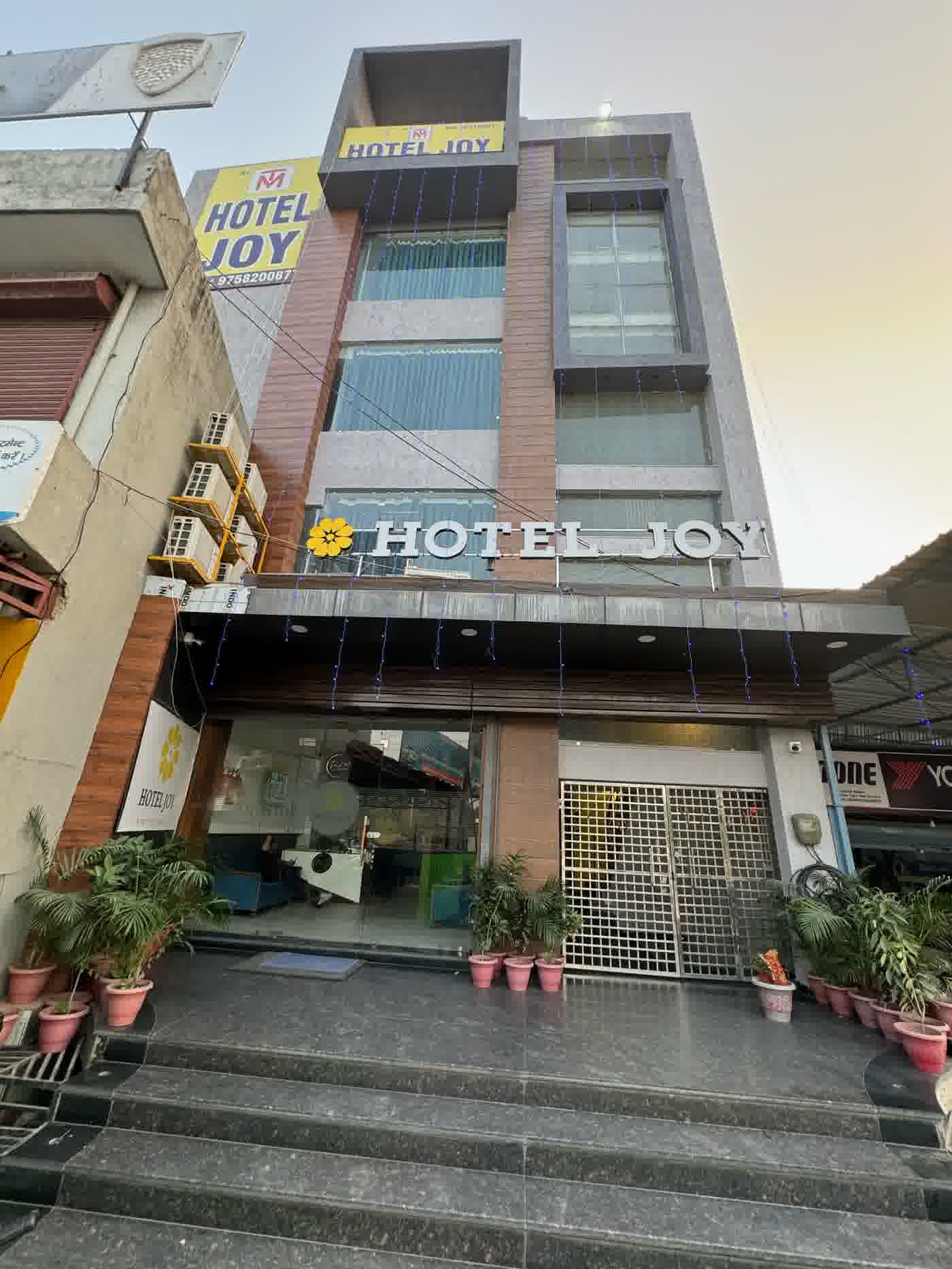 Hotel Joy