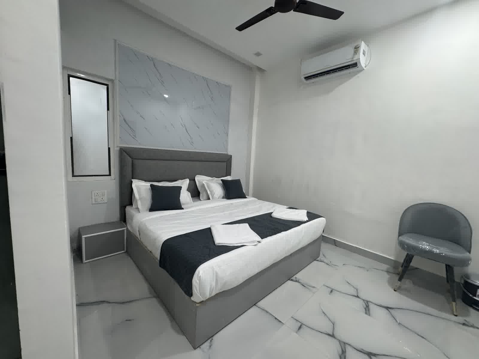 Hotel Urban Hive interior